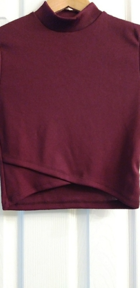 Burgundy Crop top w/ cross detail in front